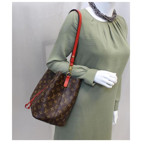 louis vuitton neonoe bag